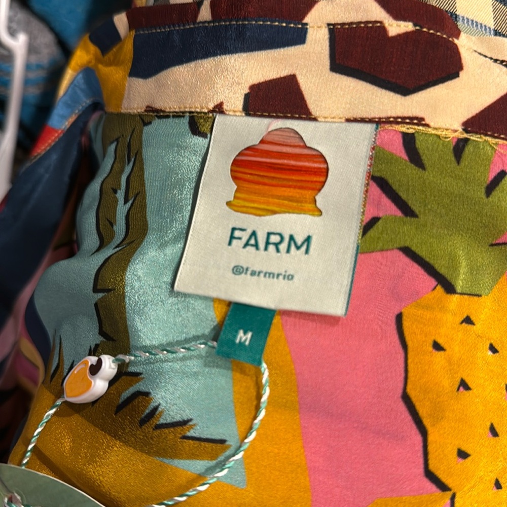 Farm Rio button down shirt - Picture 6 of 14